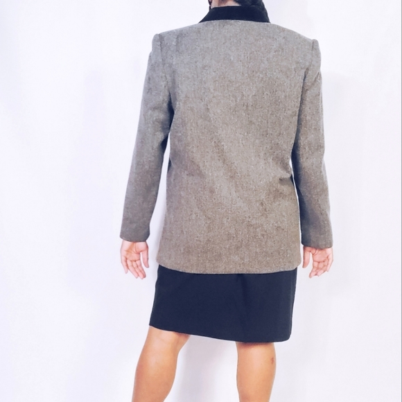 Sag Harbor Blazer - Picture 3 of 7